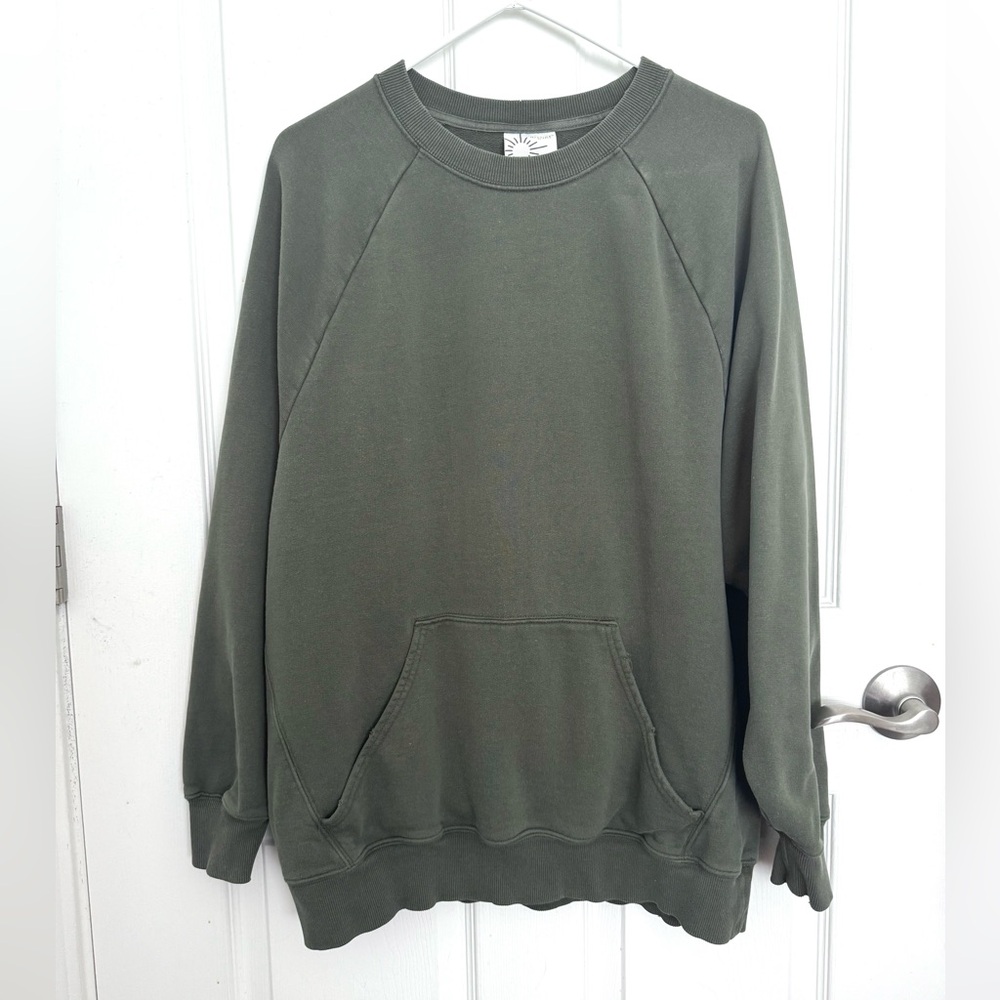 Aerie Offline Throwback Pocket Sweatshirt